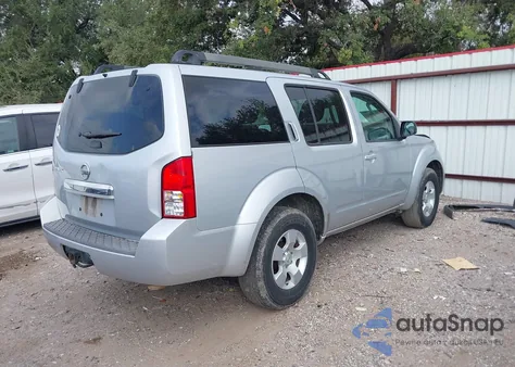 2011 Nissan Pathfinder S from USA, damaged, VIN 5N1AR1NN2BC615571